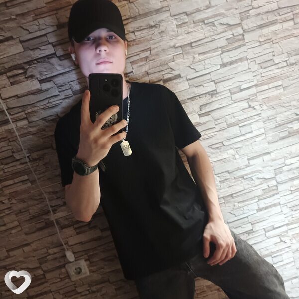 Рома, 21, Новосибирске — анкета №2349512
