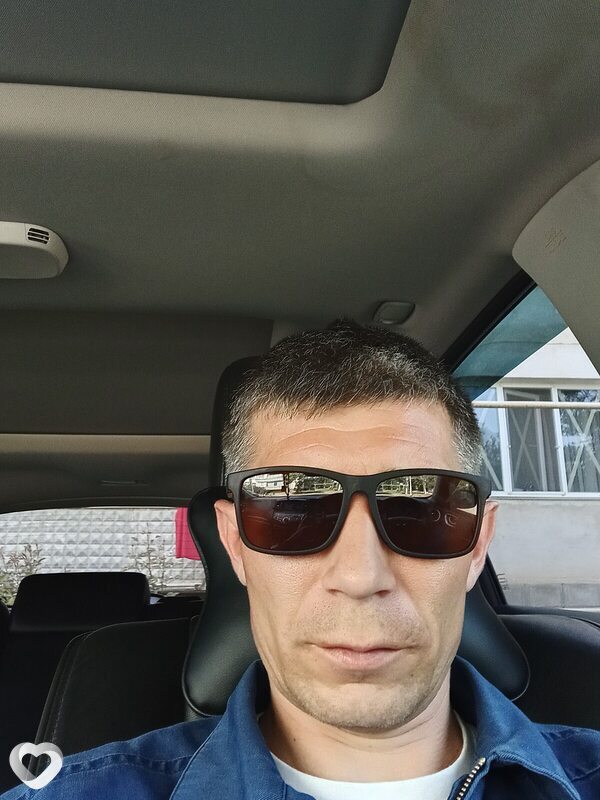 Павел, 39, Севастополе — анкета №2683700