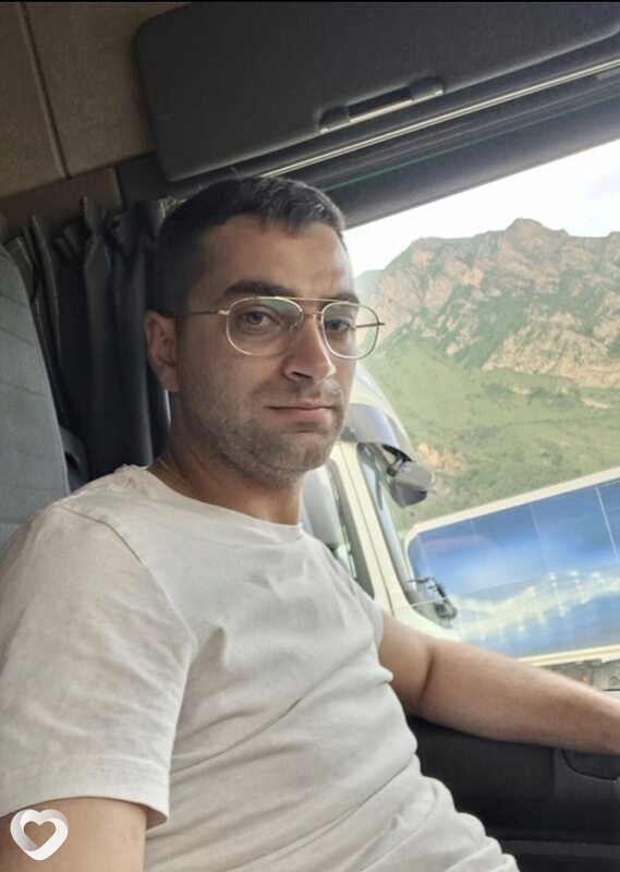 Гагик, 32, Ростове-на-Дону — анкета №2349994