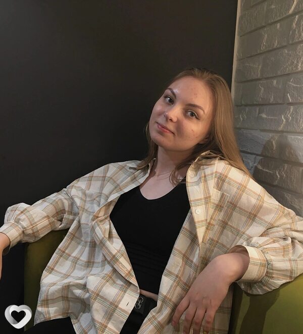 Лена, 20, Москве — анкета №2350046