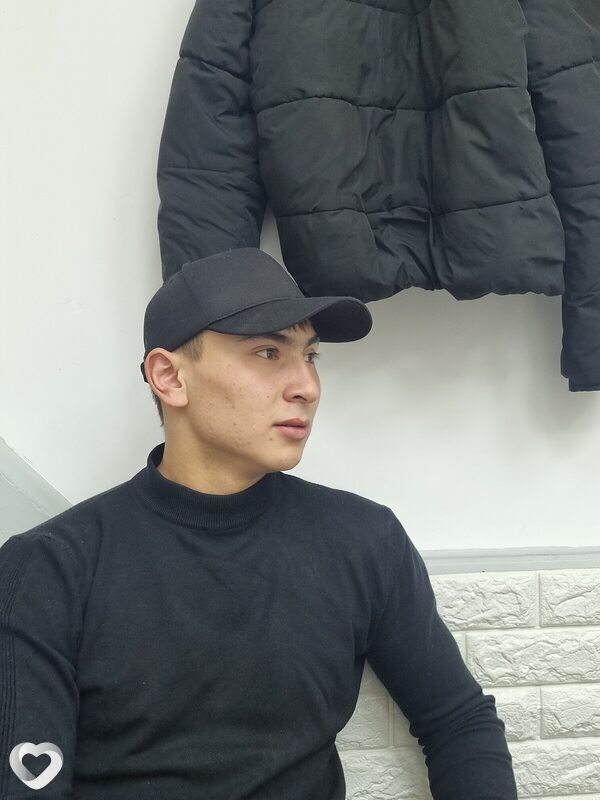 Алий, 25, Москве — анкета №2351586