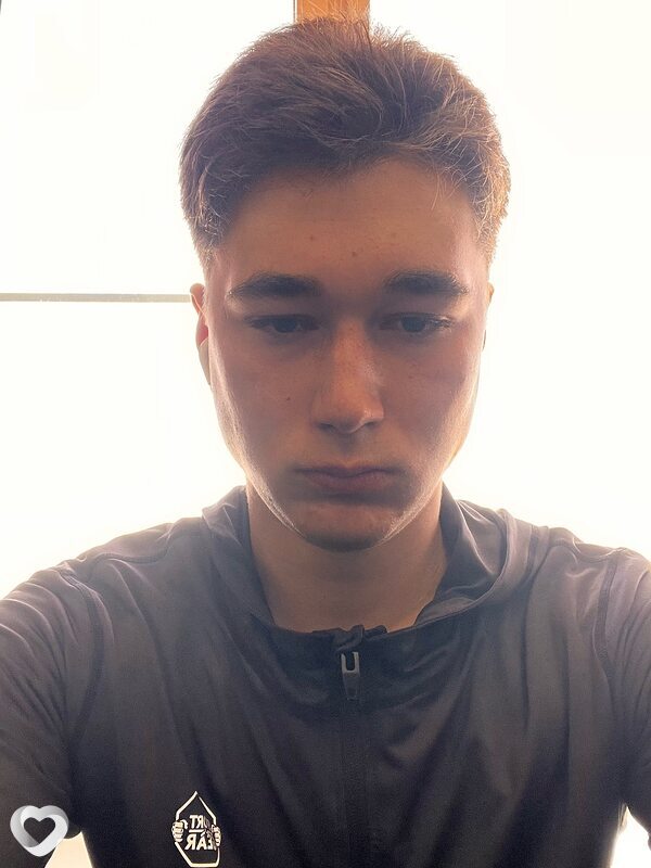 Антон, 21, Славянске-на-Кубани — анкета №2350603