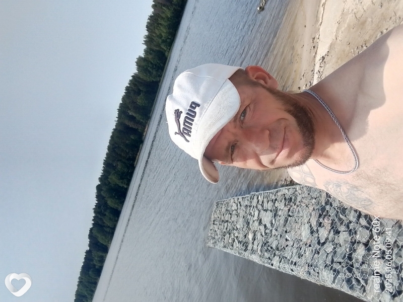 Артём, 37, Дзержинске — анкета №2350719