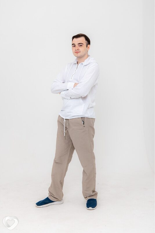 Максим, 25, Москве — анкета №2351264