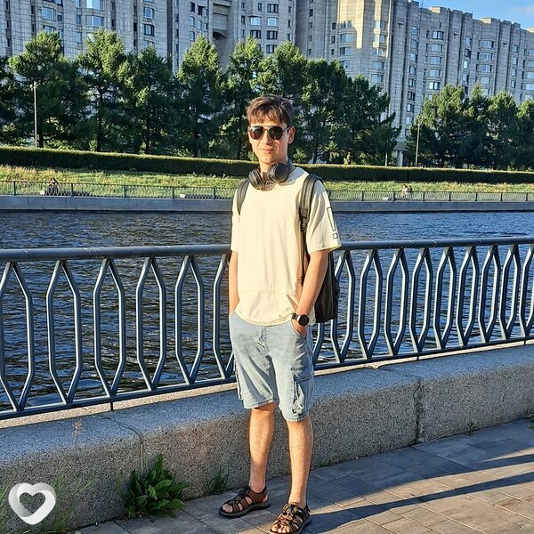 Тохир, 20, Санкт-Петербурге — анкета №2351103
