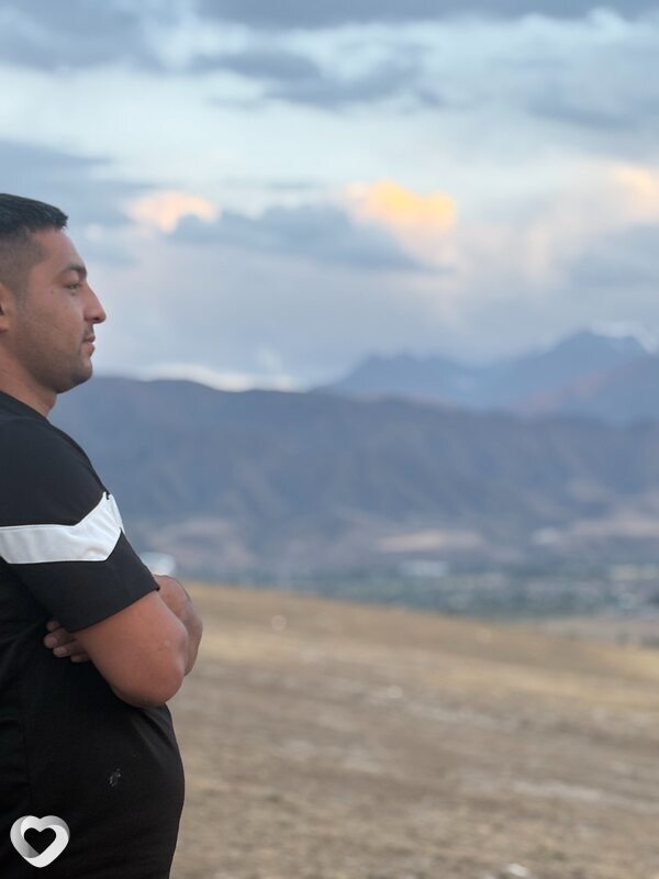 Улугбек, 29, Бишкек — анкета №2351361