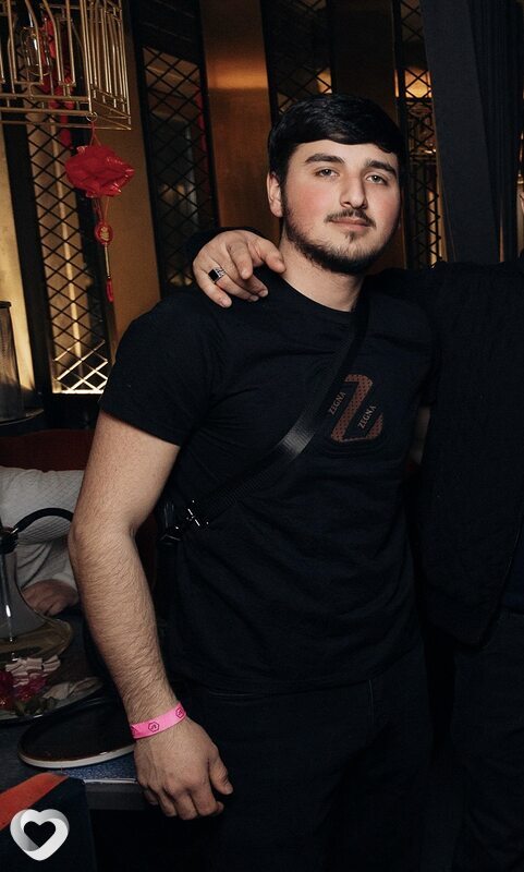 Заур, 26, Москве — анкета №2351400