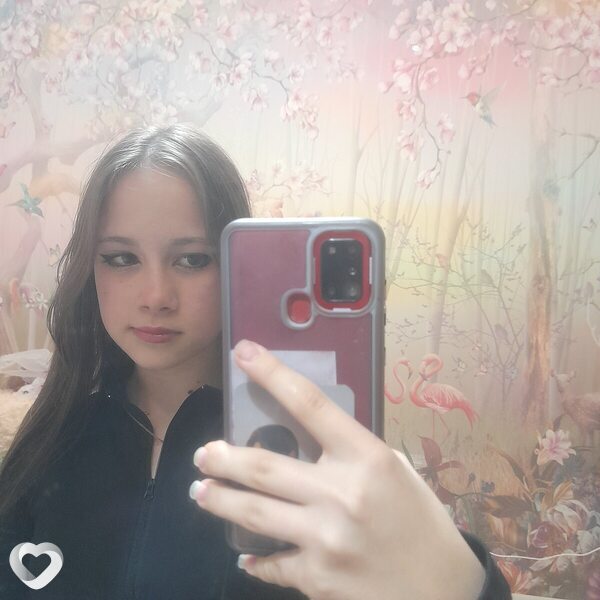 Милана, 26, Сочи — анкета №2352557
