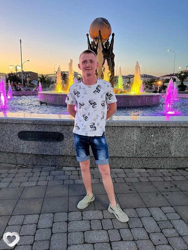Данил, 22, Воронеже — анкета №2352246