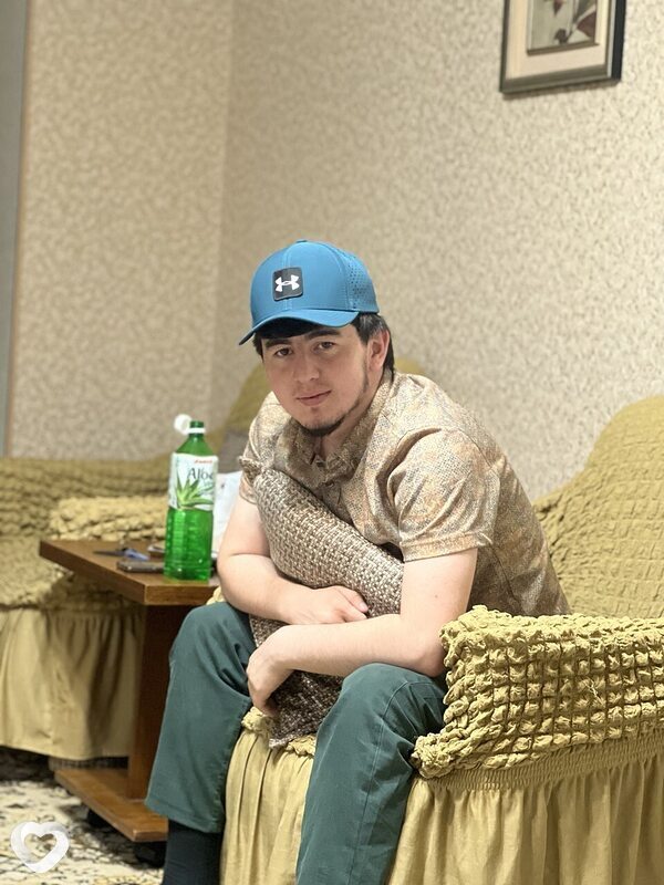 Халид, 24, Нижневартовске — анкета №2352249