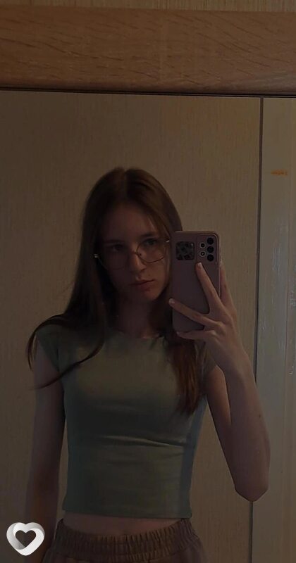 Екатерина, 19, Минске — анкета №2352820