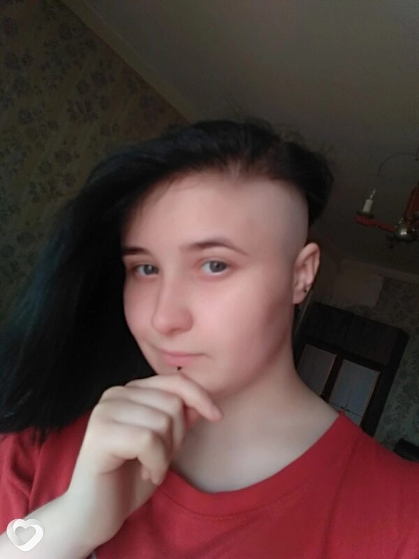 Юлия, 24, Макеевке — анкета №2352919