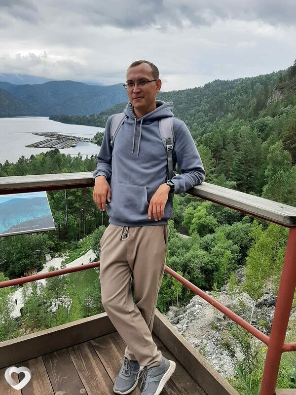 Виктор, 31, Зеленогорск (Красноярский Край) — анкета №2353486
