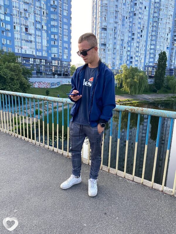 Саша, 24, Киеве — анкета №2353204