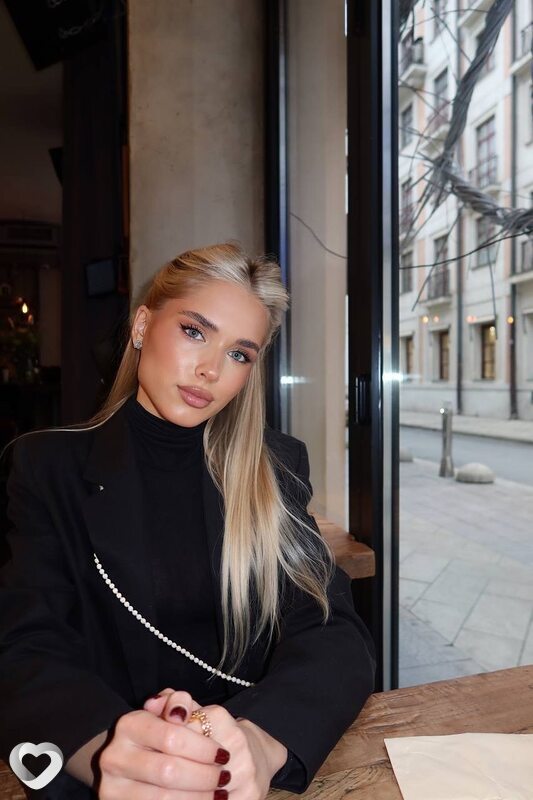 Алина, 27, Санкт-Петербурге — анкета №2353990