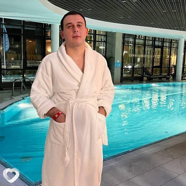 Гога, 30, Сочи — анкета №2354280