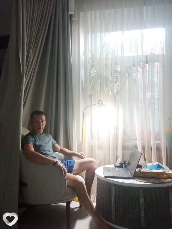 Иван, 24, Михайловка (Волгоградская Област — анкета №2354451