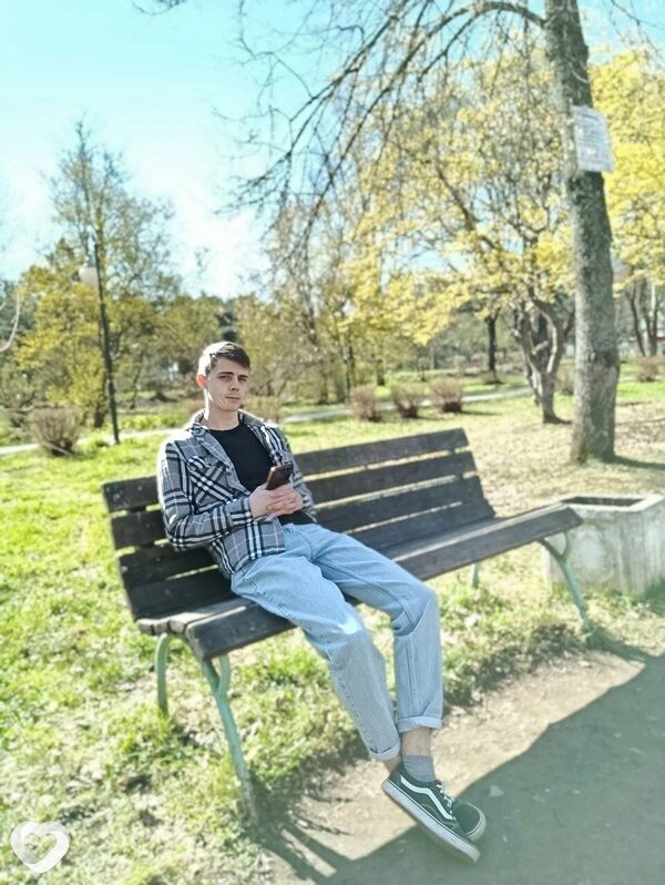 Дима, 24, Санкт-Петербурге — анкета №2354104