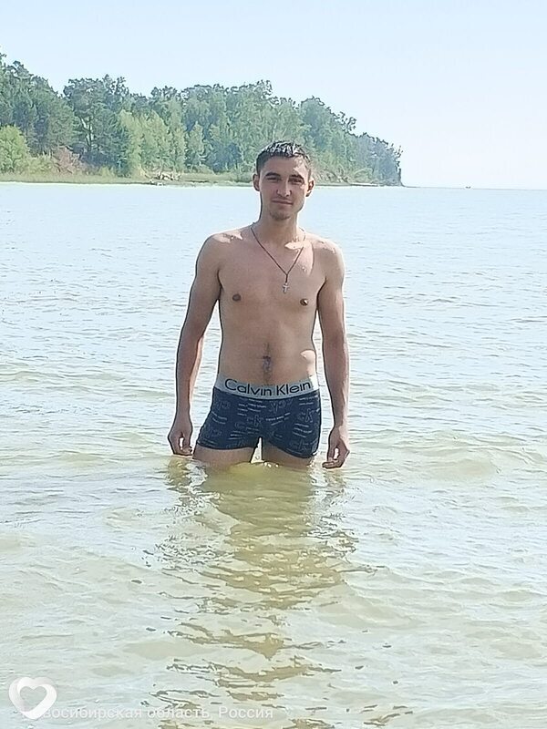 Евгений, 24, Новосибирске — анкета №2354361