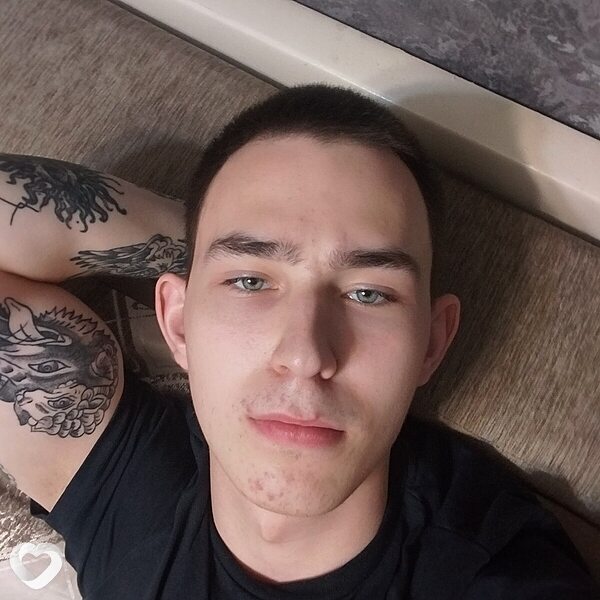 Никита, 20, Москве — анкета №2354166