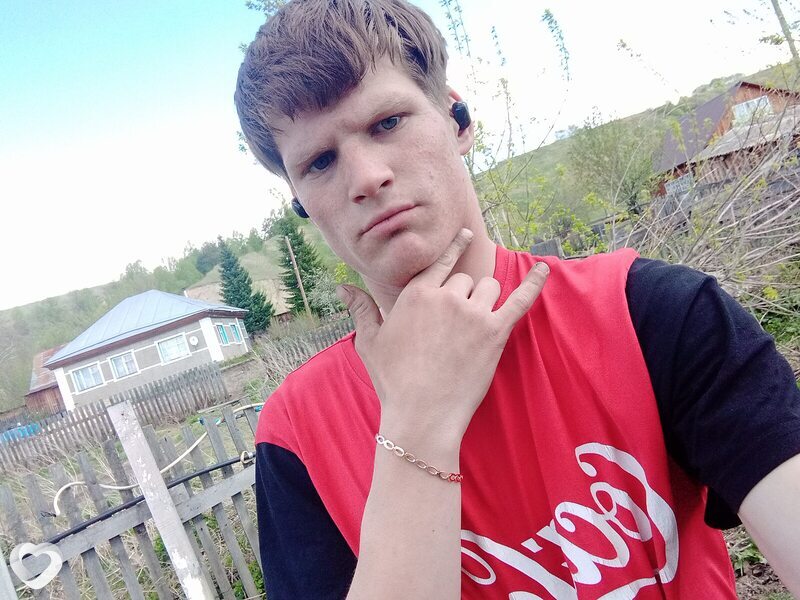Ярик, 20, Бийске — анкета №2354294