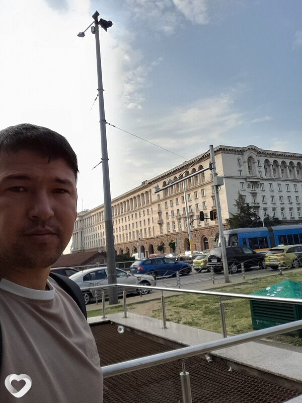 Мансур, София