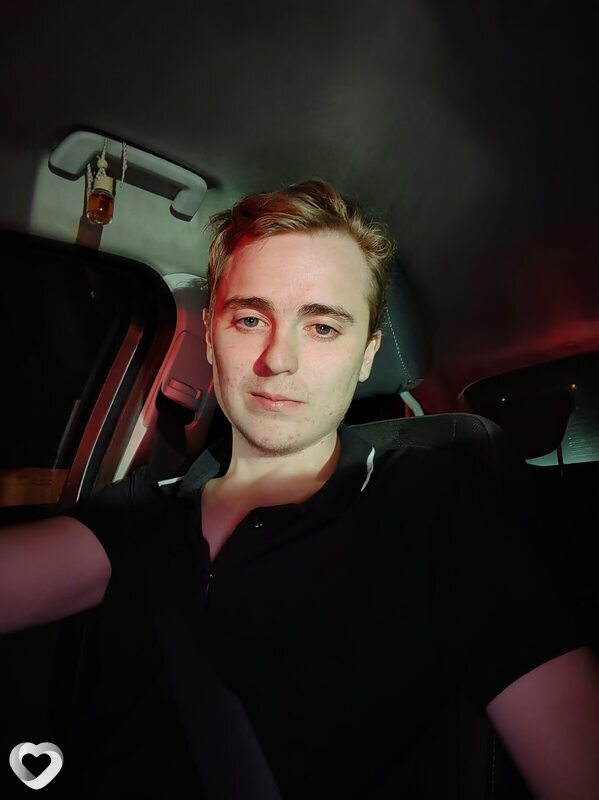 Арсений, 22, Севастополе — анкета №2355731