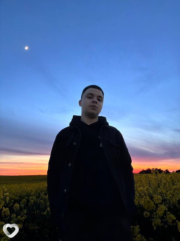 Илья, Скидель
