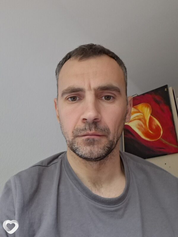 Max, Франкфурт-на-Майне