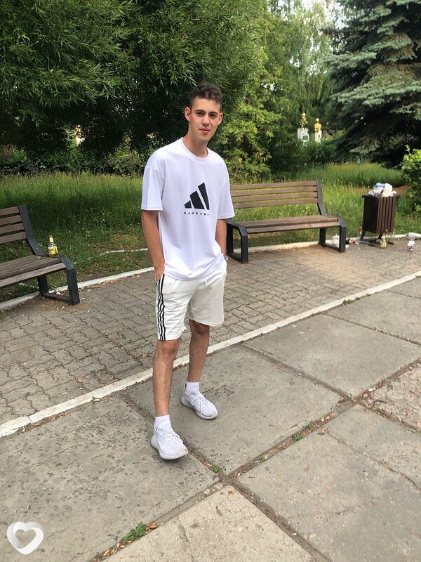 Ruslan, 21, Димитровграде — анкета №2356037