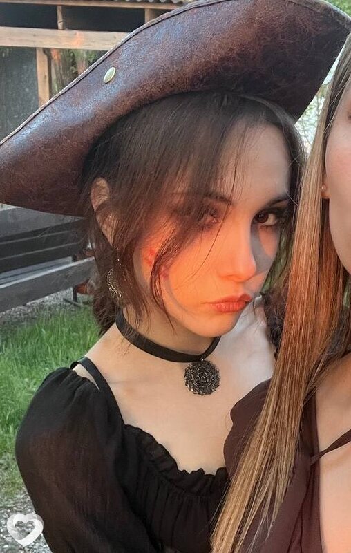 Камила, 19, Иркутске — анкета №2356132