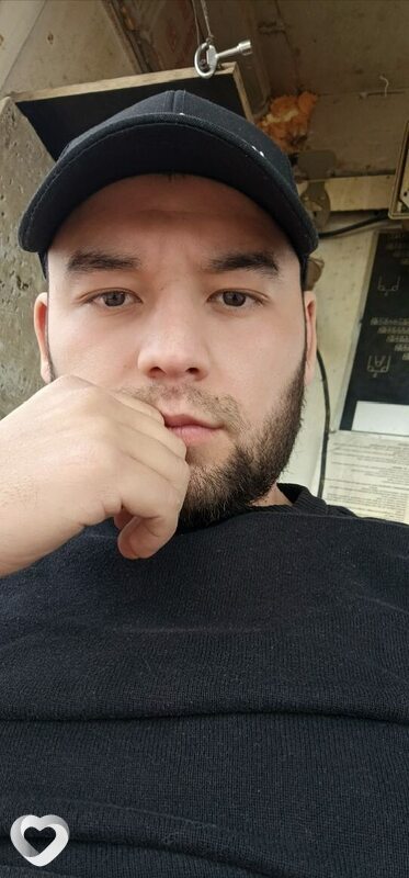 Умар, 26, Москве — анкета №2356436