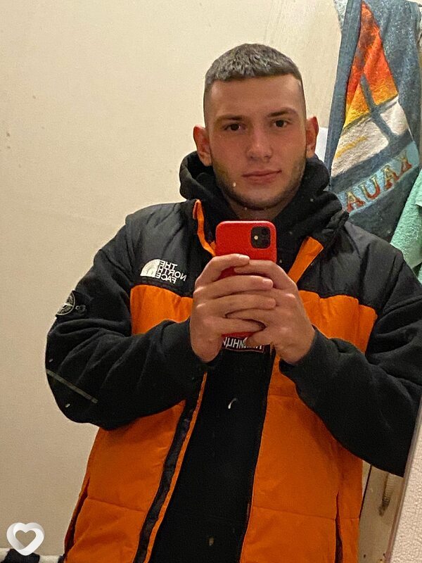 Дмитрий, 19, Калуге — анкета №2356880
