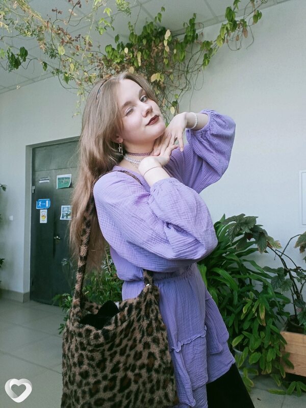 Анастасия, 21, Екатеринбурге — анкета №2357990