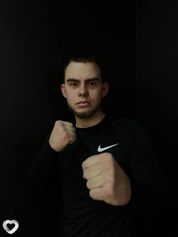 Александр, 22, Владимире — анкета №2357409