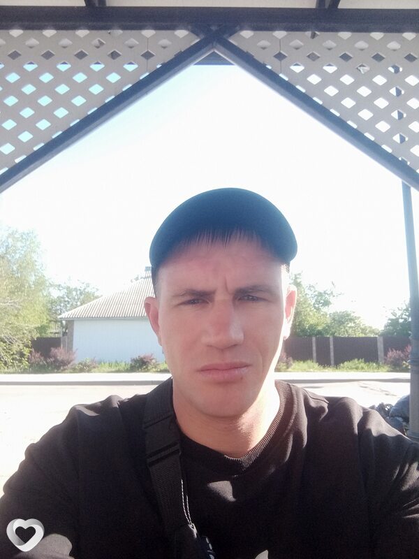 Максим, 32, Гукове — анкета №2357810