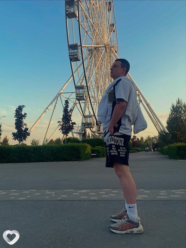Игорь, 29, Москве — анкета №2357846