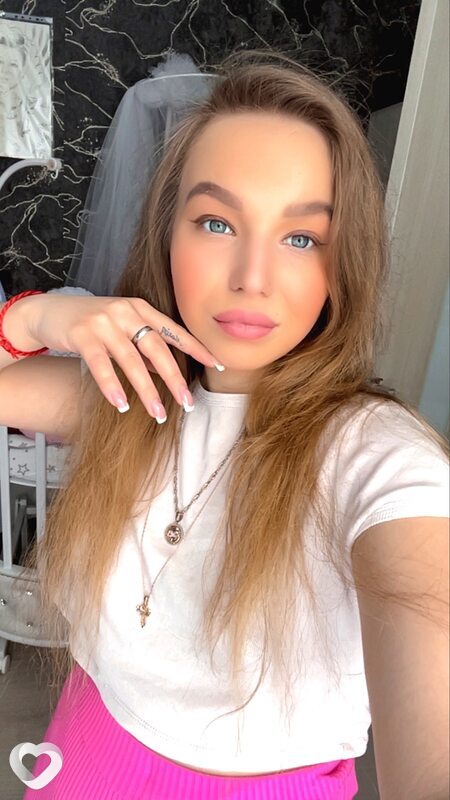 Алина, 27, Архангельске — анкета №2357861
