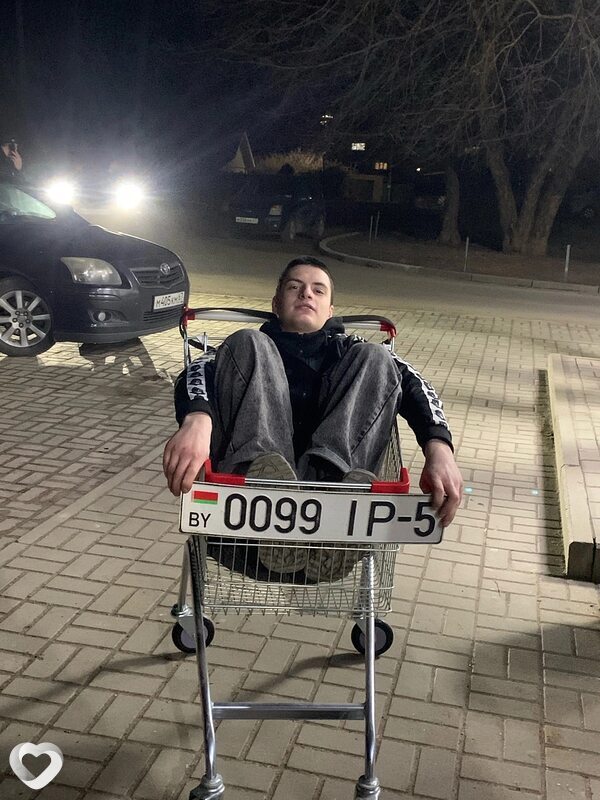 Иван, 19, Ярцеве — анкета №2358317