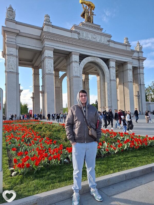 Андрей, 19, Москве — анкета №2358109