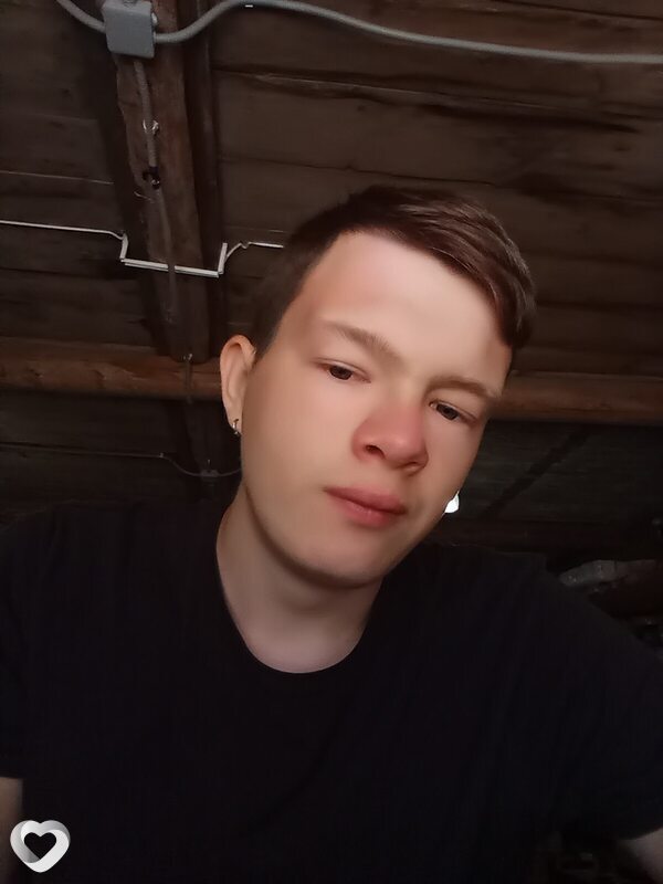 Слава, 20, Кирове — анкета №2358523