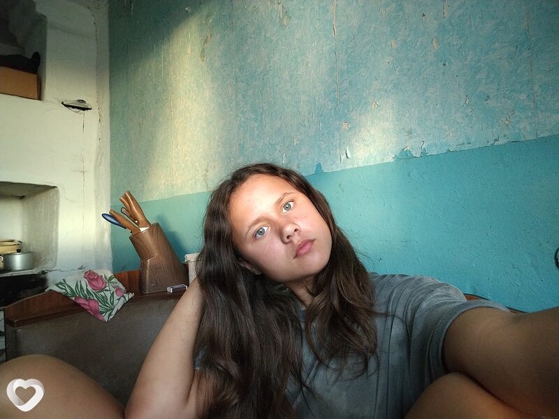 Лина, 21, Новосибирске — анкета №2358748