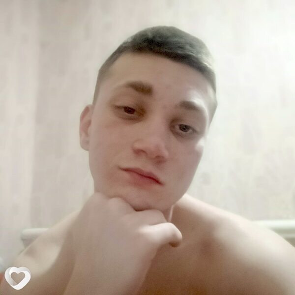 Максим, 19, Ростове-на-Дону — анкета №2358908