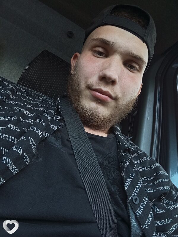 Ильшат, 23, Москве — анкета №2359227