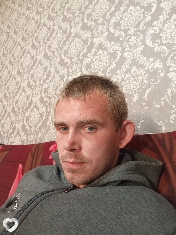 Денис, 27, Калининграде — анкета №2359095