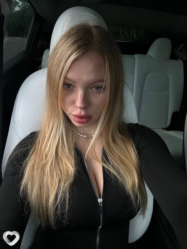 Карина, 28, Воронеже — анкета №2359574