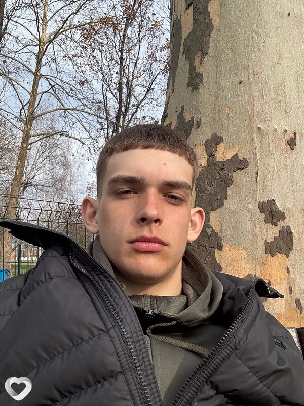 Степан, 20, Москве — анкета №2359804