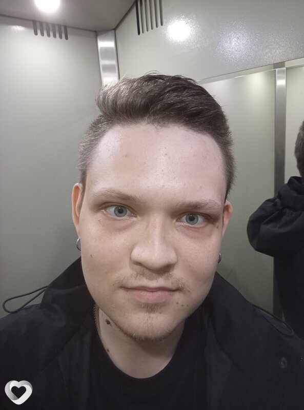 Максим, 26, Москве — анкета №2359951