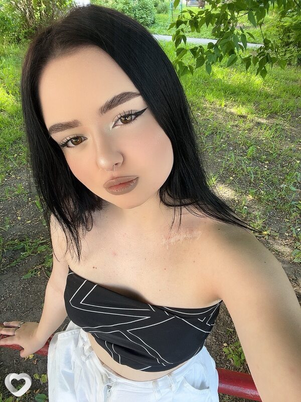 Даша, 19, Новосибирске — анкета №2360410