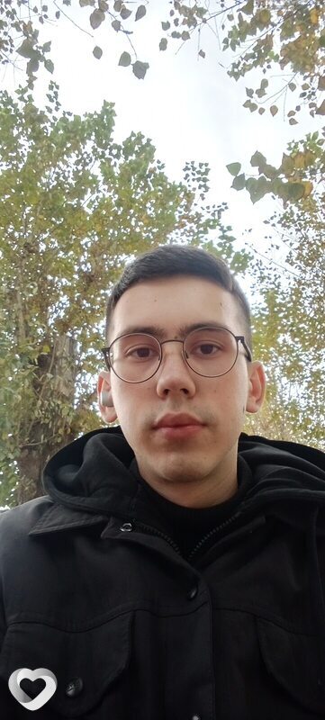 Ярослав, 21, Екатеринбурге — анкета №2360422